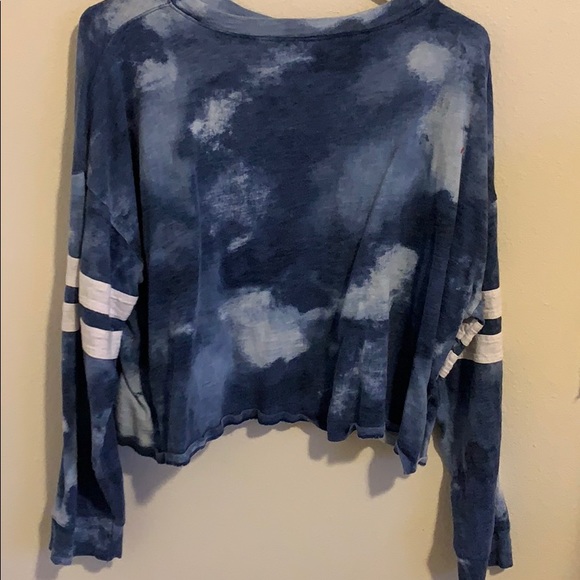 Long sleeve tee - Picture 2 of 3